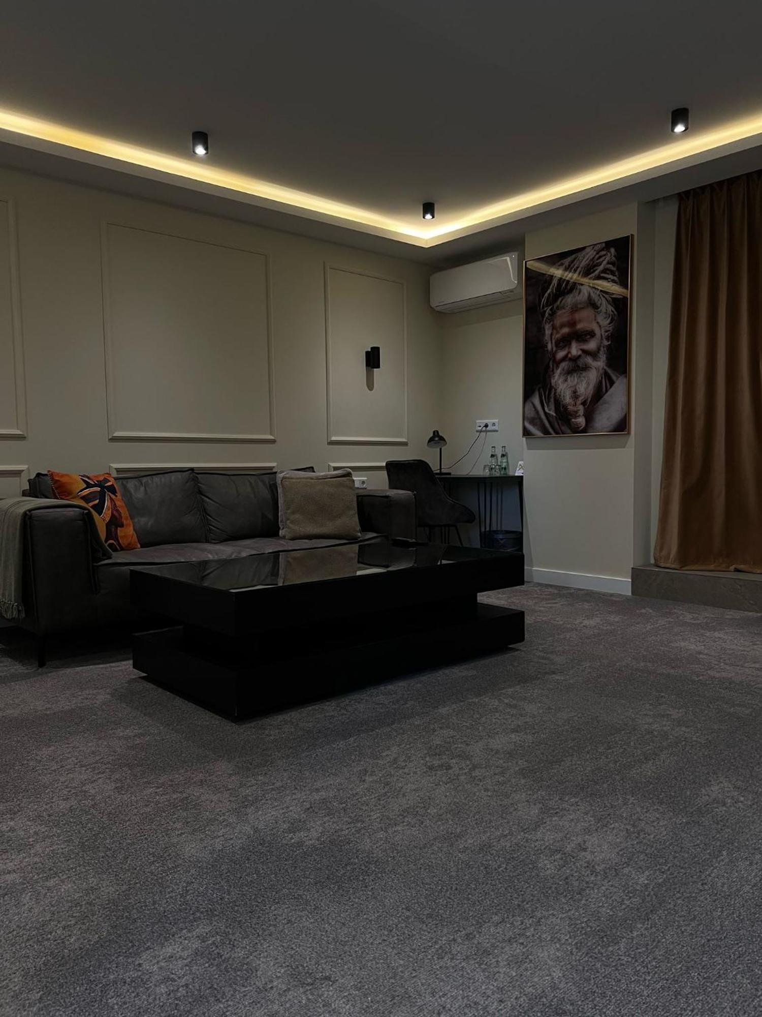 3 Monkeys Hotel Щайнфурт Екстериор снимка